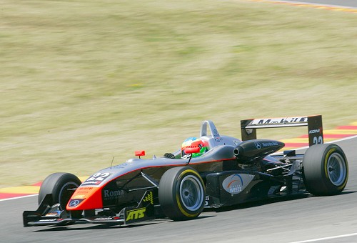 Yelmer Buurman kent saaie races in Nogaro